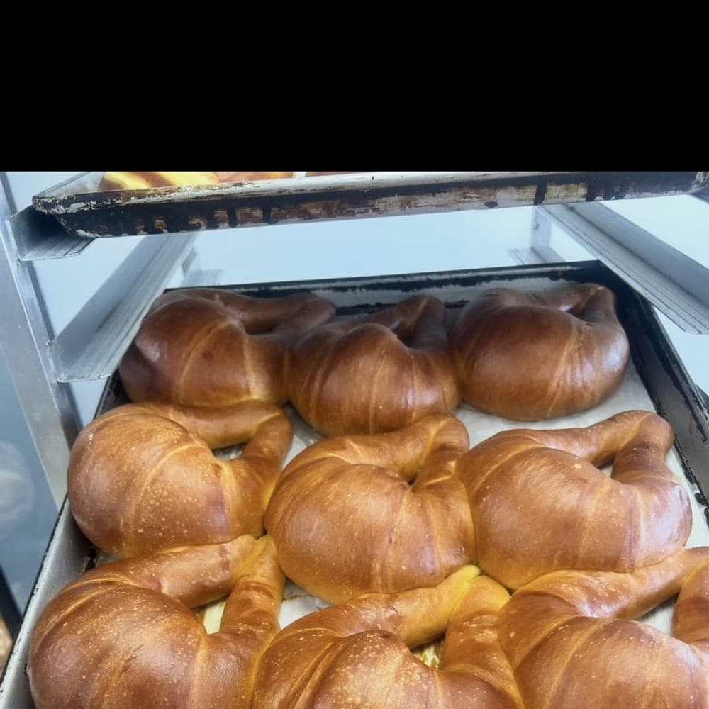 Sweet Horn Roll