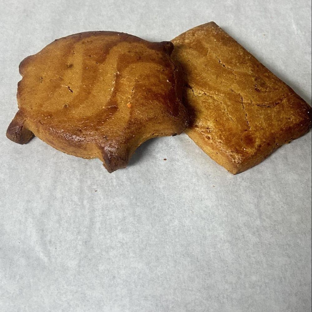 Gingerbread Pig / Molasses Brick